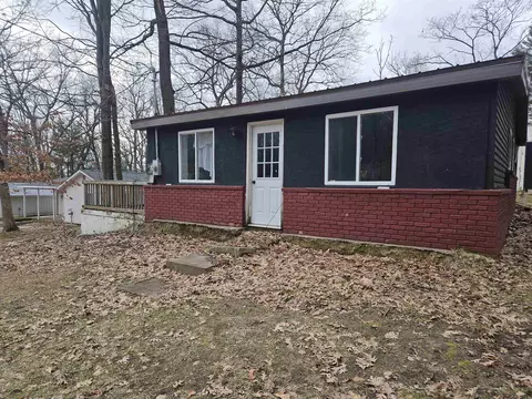 4813 Poplar, Harrison, MI 48625
