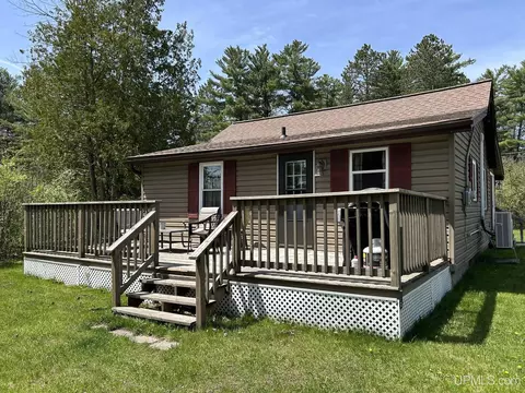 N3355 Quinnesec Lake Antoine, Iron Mountain, MI 49801