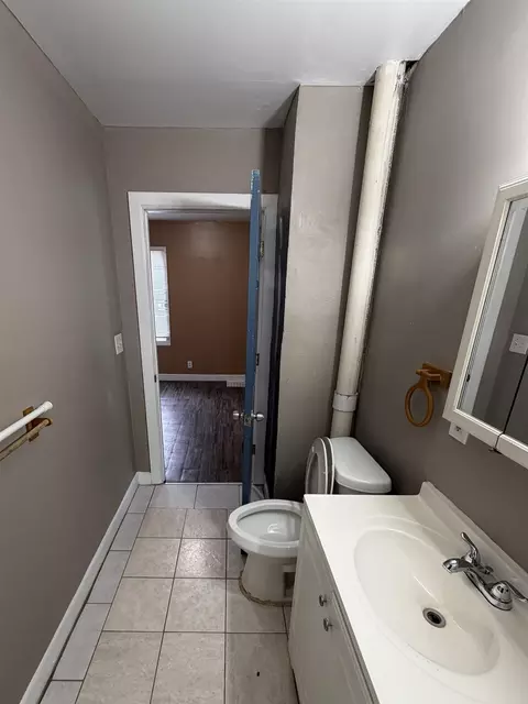 Bath - 2641 Brown, Flint, MI 48503 photo 1 of 2