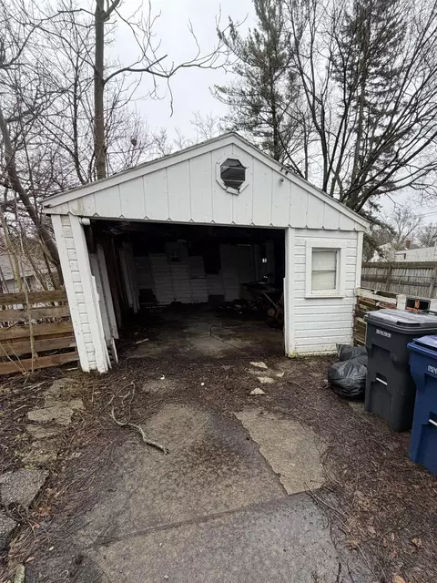 Exterior - 2641 Brown, Flint, MI 48503 photo 5 of 5