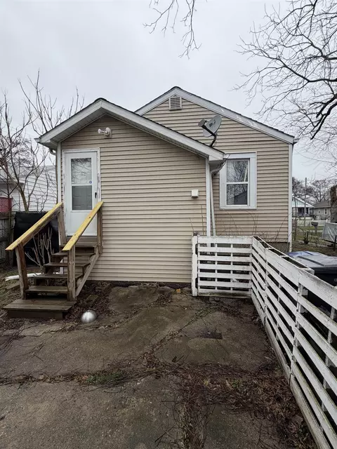 Exterior - 2641 Brown, Flint, MI 48503 photo 3 of 5