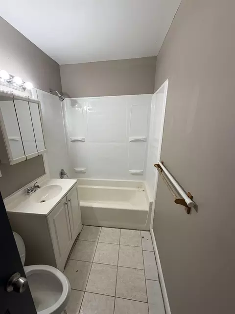 Bath - 2641 Brown, Flint, MI 48503 photo 2 of 2