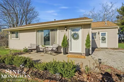 80131 Robert, Memphis, MI 48041