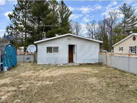Exterior - 5401 Morrow, Gladwin, MI 48624 photo 2 of 2