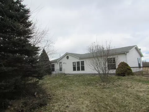 6077 Hibbard, Corunna, MI 48817
