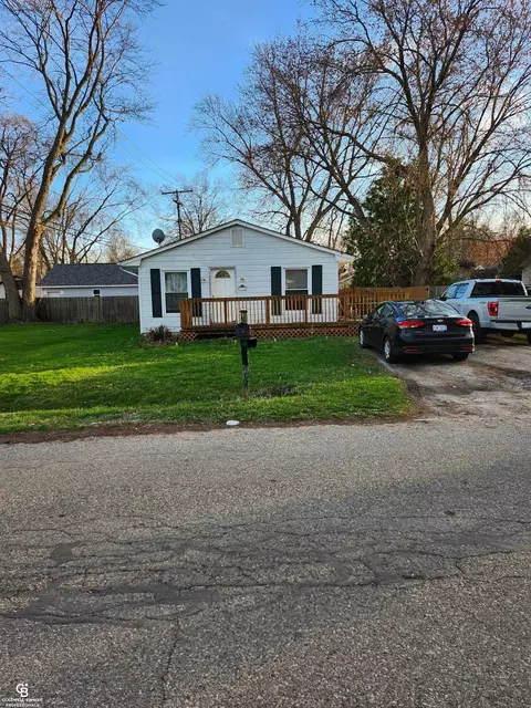 905 Liberty, Algonac, MI 48001