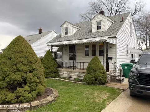 22890 Firwood, Eastpointe, MI 48021