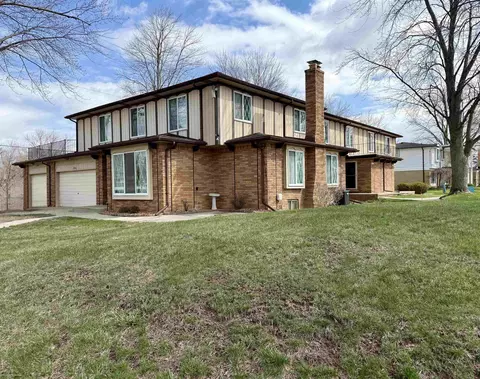 11904 E 14 Mile, Warren, MI 48093