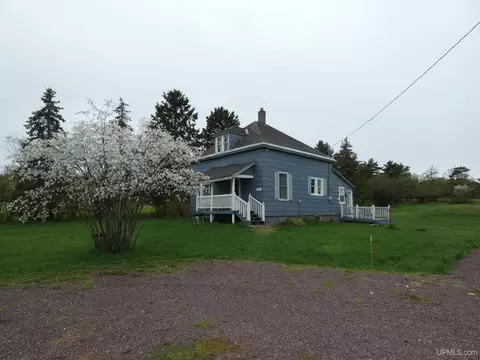 13535 N Paynesville, Bruce Crossing, MI 49912