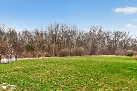 Exterior - 7311 Red Maple, Mount Morris, MI 48458 photo 3 of 3
