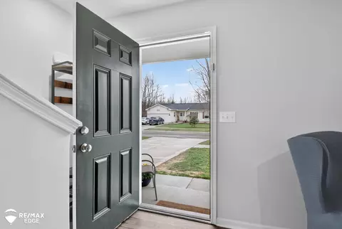 Entry Way - 7311 Red Maple, Mount Morris, MI 48458 photo 1 of 3