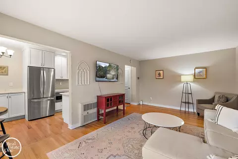 Living - 17560 Mack # 18, Grosse Pointe, MI 48230 photo 4 of 4
