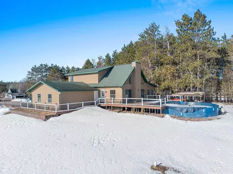 985 Van Ginkel, Niagara, WI 54151