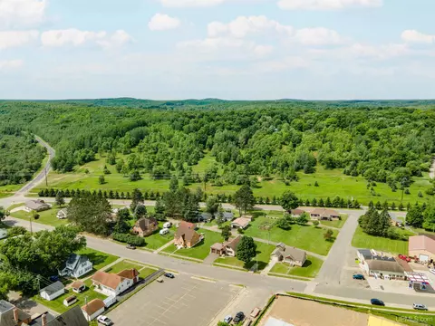 View/Area - 512 E 1st, Caspian, MI 49915 photo 1 of 2