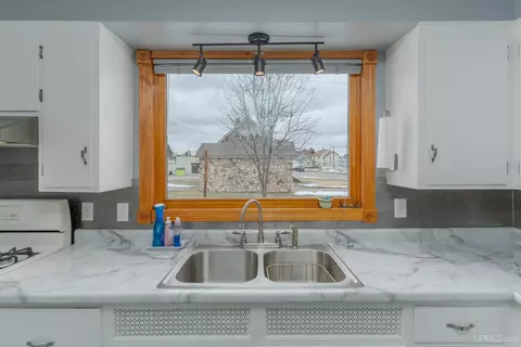 Kitchen - 512 E 1st, Caspian, MI 49915 photo 4 of 4