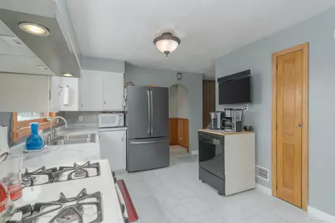 Kitchen - 512 E 1st, Caspian, MI 49915 photo 2 of 4