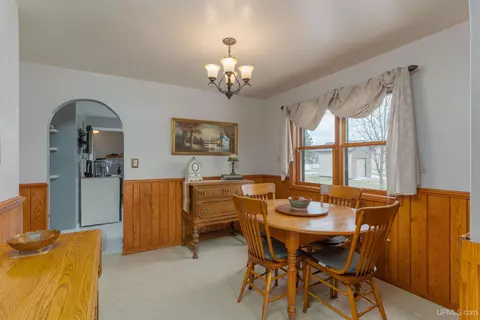 Dining - 512 E 1st, Caspian, MI 49915 photo 1 of 2