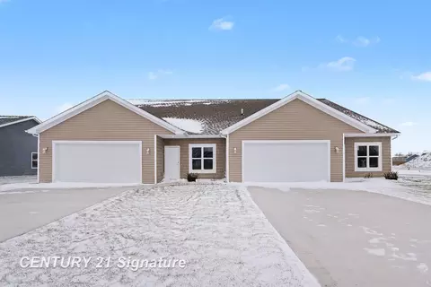 8440 S Valley Spg, Freeland, MI 48623