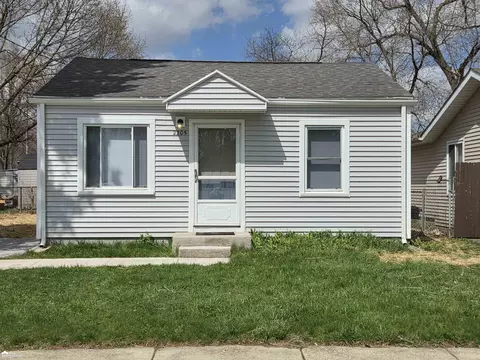 2205 E Whittemore, Burton, MI 48529