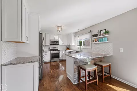 Kitchen - 17048 Anthony, Macomb, MI 48044 photo 3 of 5
