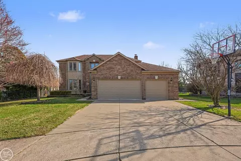 Exterior - 17048 Anthony, Macomb, MI 48044 photo 2 of 4