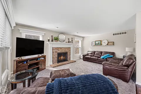 Living - 17048 Anthony, Macomb, MI 48044 photo 2 of 2
