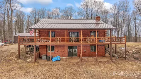 1322 W Northwoods, Hardwood, MI 49834