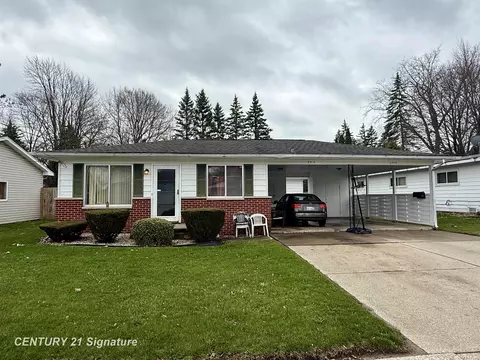 2317 2319 Congress, Saginaw, MI 48602