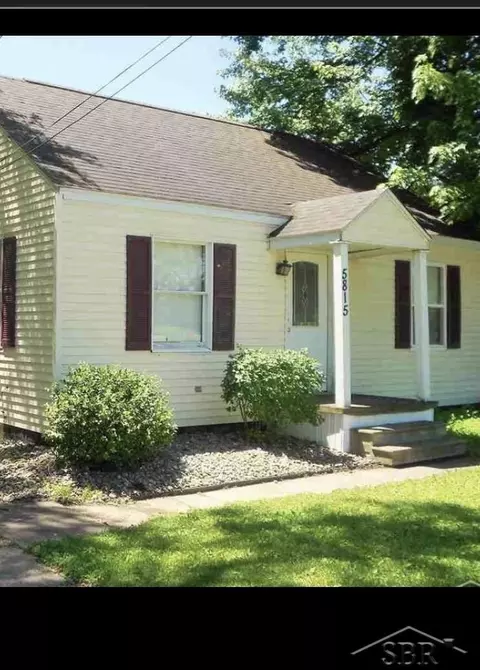 5815 Gratiot, Saginaw, MI 48638