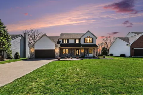 Exterior - 56 Evaline Dr, Troy, MI 48085 photo 3 of 10