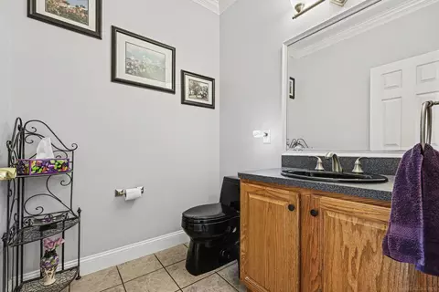 Bath - 56 Evaline Dr, Troy, MI 48085 photo 1 of 4