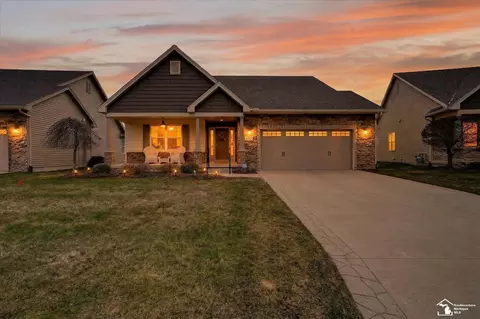 6727 W Summer Breeze, Lambertville, MI 48144