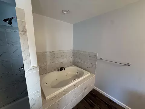 Bath - 5412 E Stanley, Flint, MI 48506 photo 4 of 6
