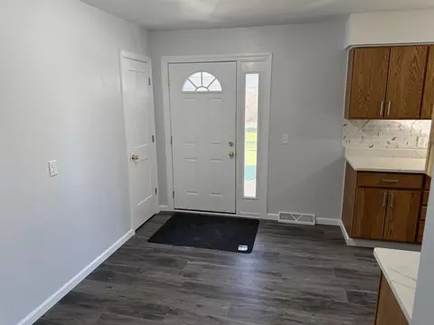Entry Way - 5412 E Stanley, Flint, MI 48506 photo 1 of 1