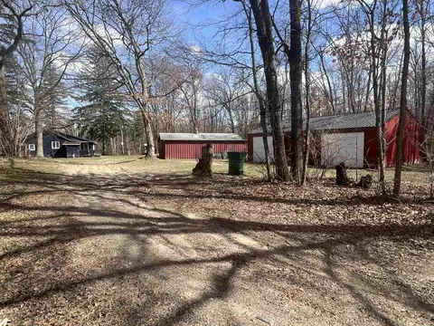 4372 Oak Bch, Harrison, MI 48625