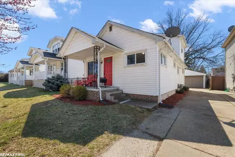 22110 Rosedale, Saint Clair Shores, MI 48080