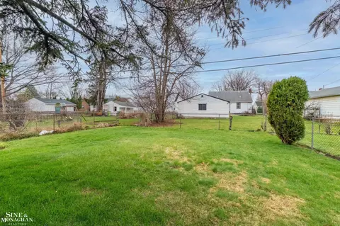 Exterior - 23131 David, Eastpointe, MI 48021 photo 5 of 7