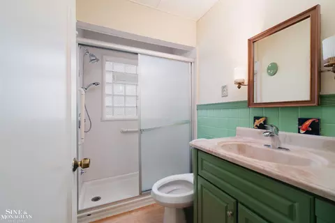 Bath - 23131 David, Eastpointe, MI 48021 photo 1 of 1