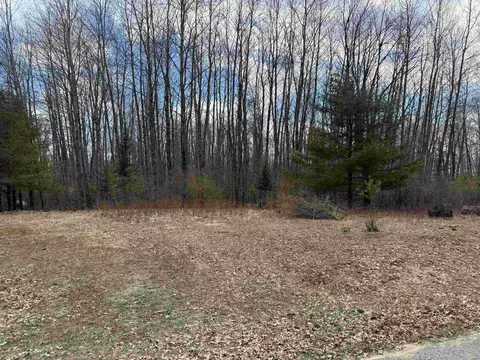60 Sandbridge, Gladwin, MI 48624