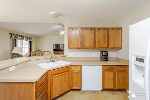 Kitchen - 1897 Allan, Adrian, MI 49221 photo 4 of 4