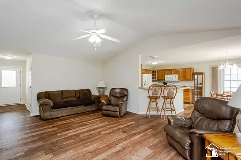 Living - 1897 Allan, Adrian, MI 49221 photo 2 of 2