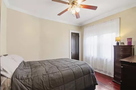 Bedroom - 883 St Clair, Grosse Pointe, MI 48230 photo 2 of 3