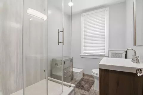 Bath - 883 St Clair, Grosse Pointe, MI 48230 photo 2 of 2