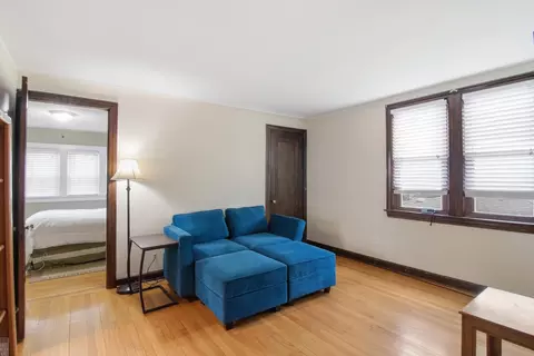 Living - 883 St Clair, Grosse Pointe, MI 48230 photo 3 of 3