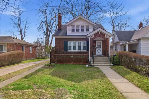 883 St Clair, Grosse Pointe, MI 48230