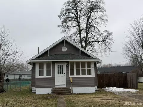 412 Case, Kingsford, MI 49802