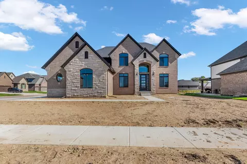 49940 Langford, Macomb, MI 48044 photo 2