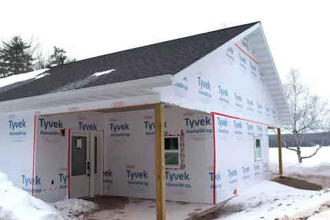 Exterior - 14098 Bayview, L'anse, MI 49946 photo 4 of 8