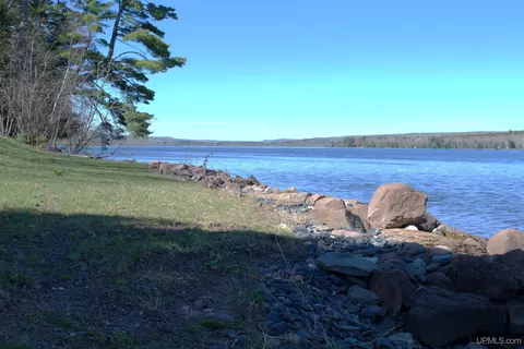 View/Area - 14098 Bayview, L'anse, MI 49946 photo 9 of 19