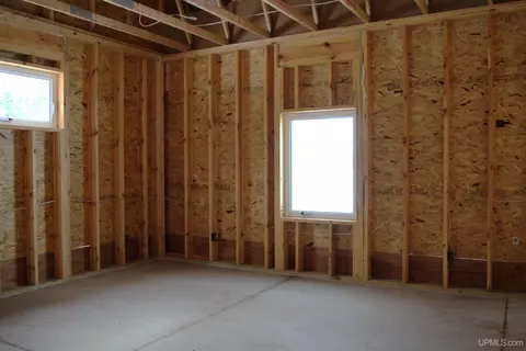 Bedroom - 14098 Bayview, L'anse, MI 49946 photo 1 of 6